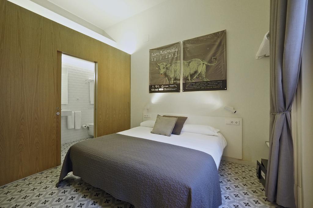 Uma Suites Pau Claris Barcelona Bagian luar foto